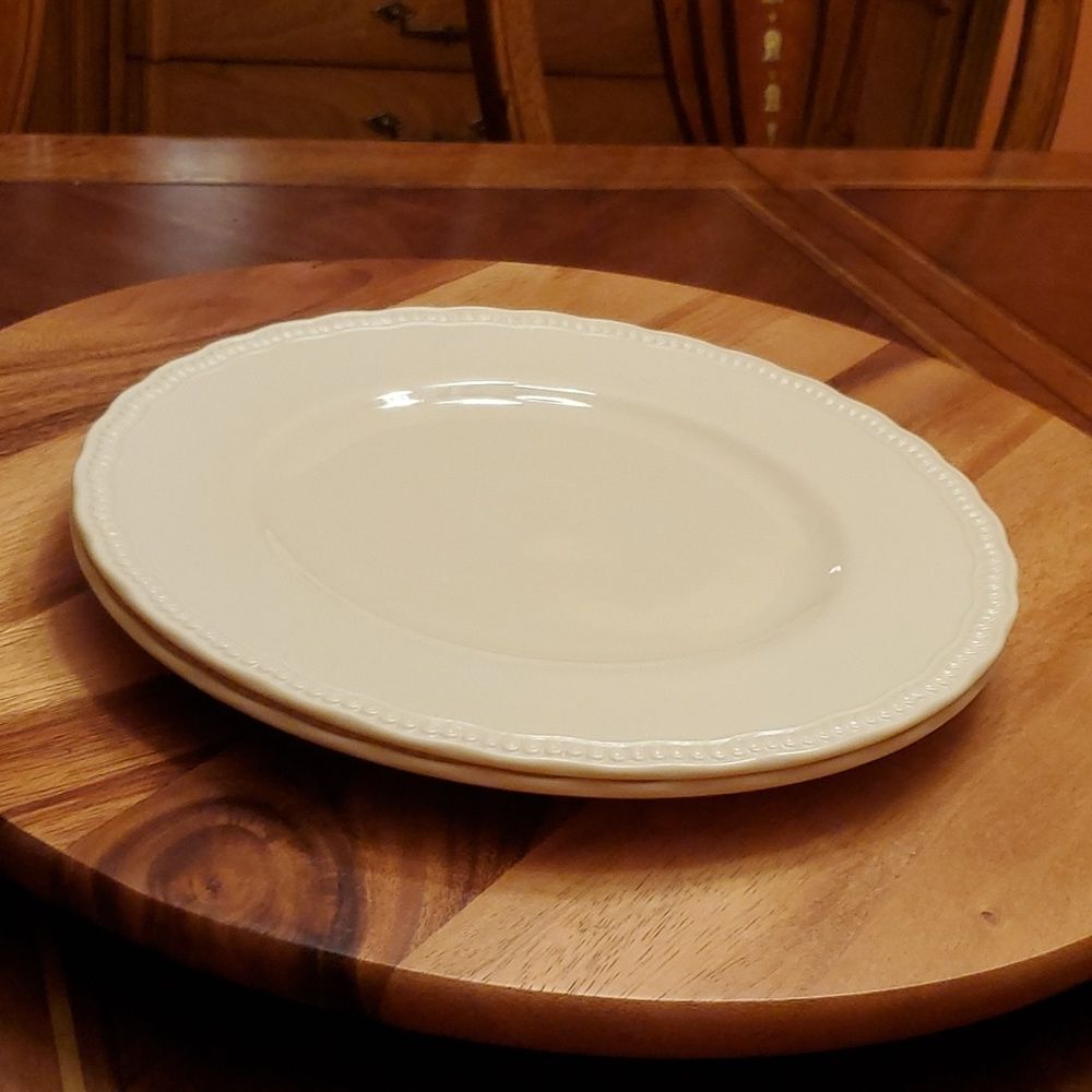 Lenox beaded off white set of 2 dinner plates - Picture 4 of 5